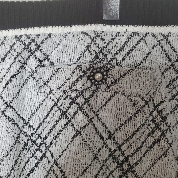 Karl Langerfeld skirt - Picture 6 of 8